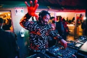 DJ Sbu – Amapiano Lockdown Mix