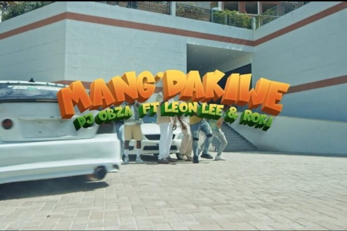 DJ Obza – MangDakiwe (Remix) ft. Roki, Leon Lee (video)